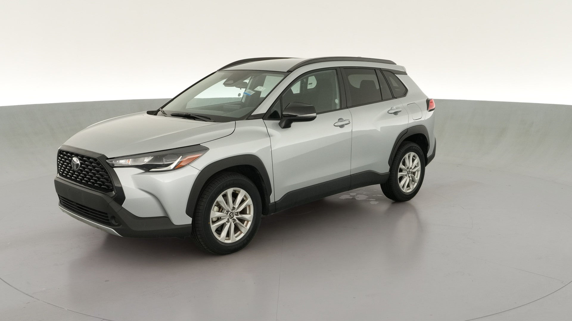 2025 Toyota Corolla Cross vehicle photo