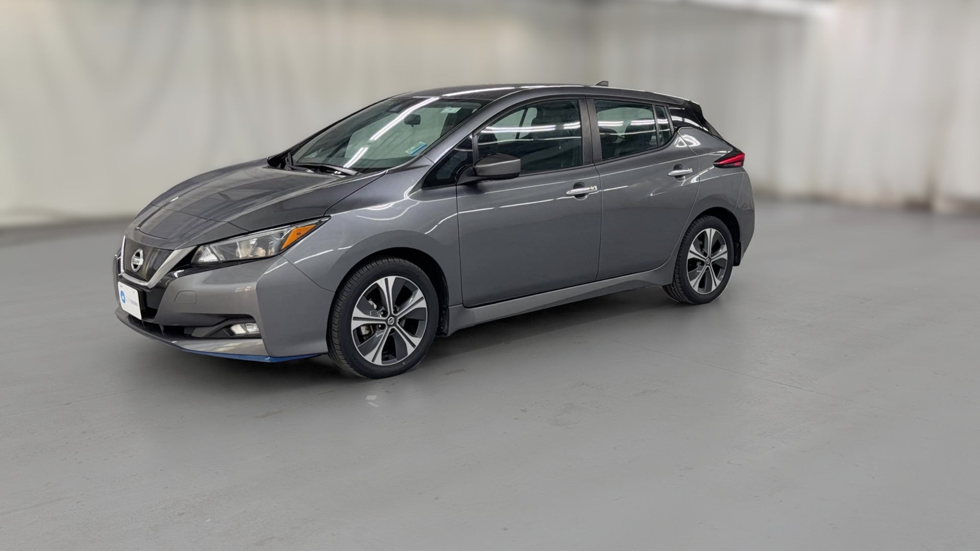 2020 Nissan LEAF vehicle photo