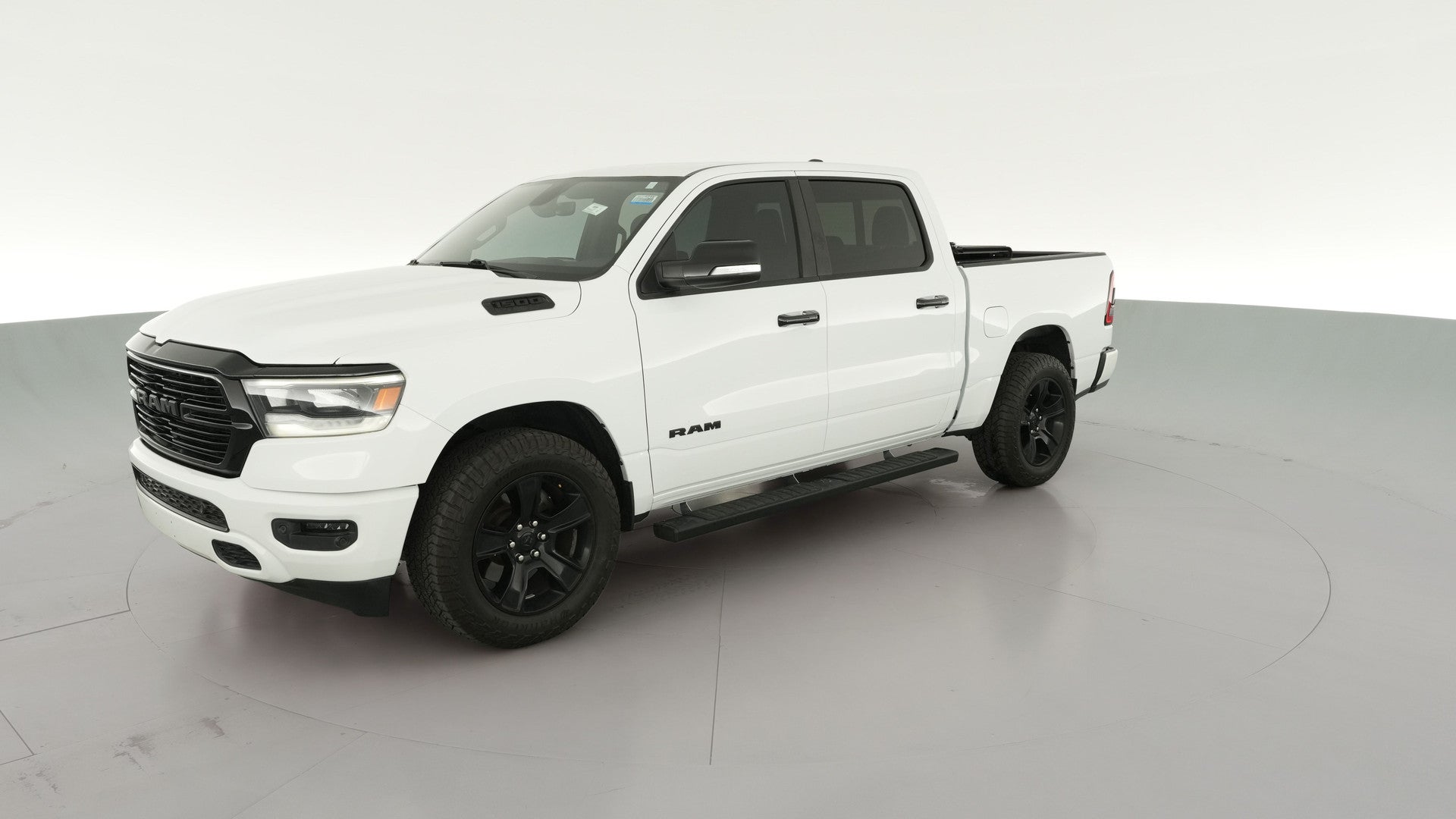 2020 Ram 1500 Crew Cab vehicle photo