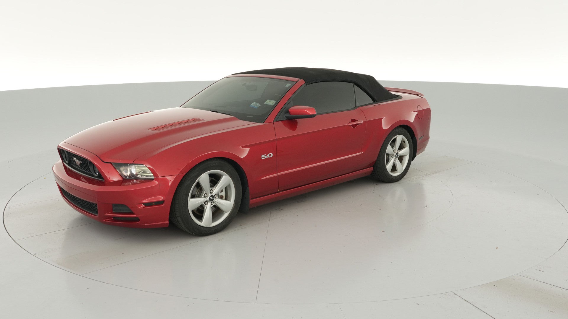 2013 Ford Mustang vehicle photo