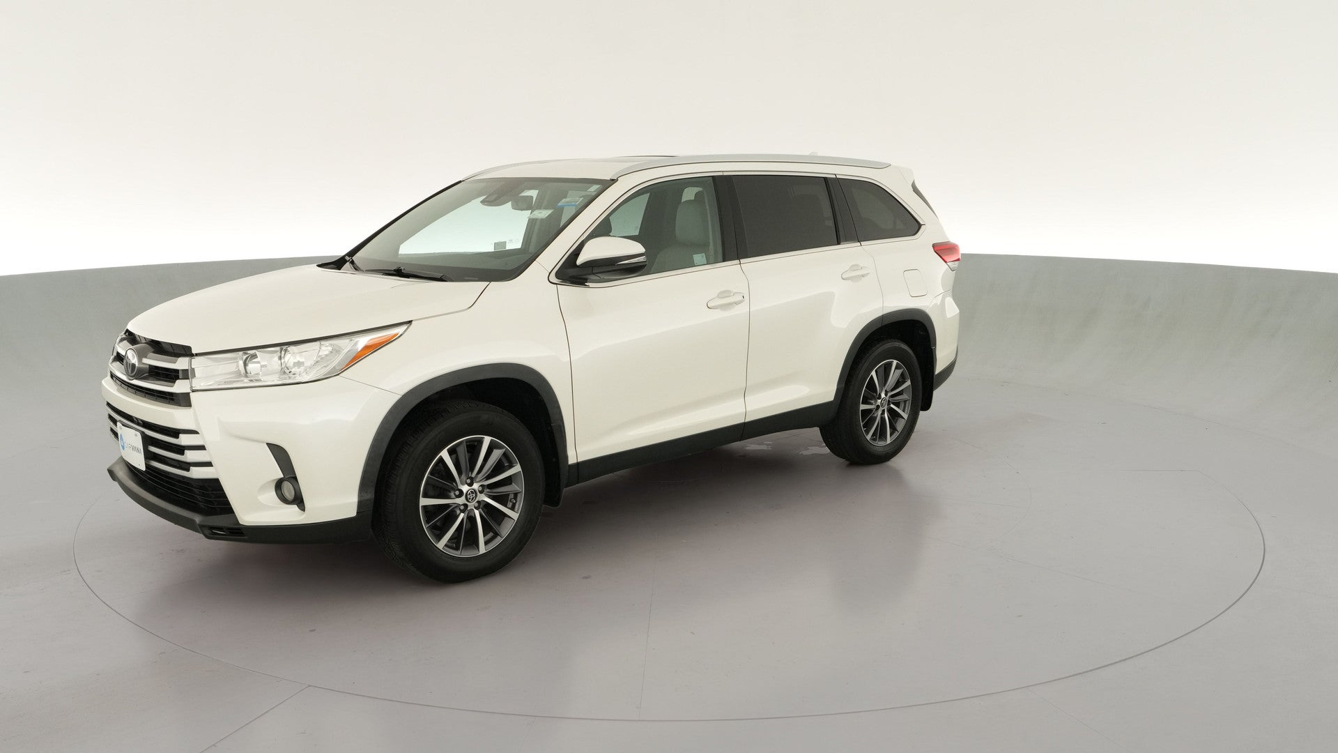 2019 Toyota Highlander vehicle photo