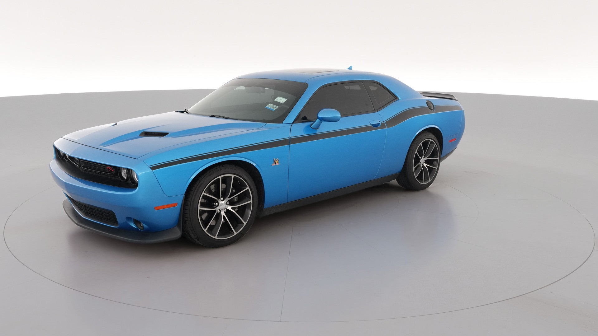 2016 Dodge Challenger vehicle photo