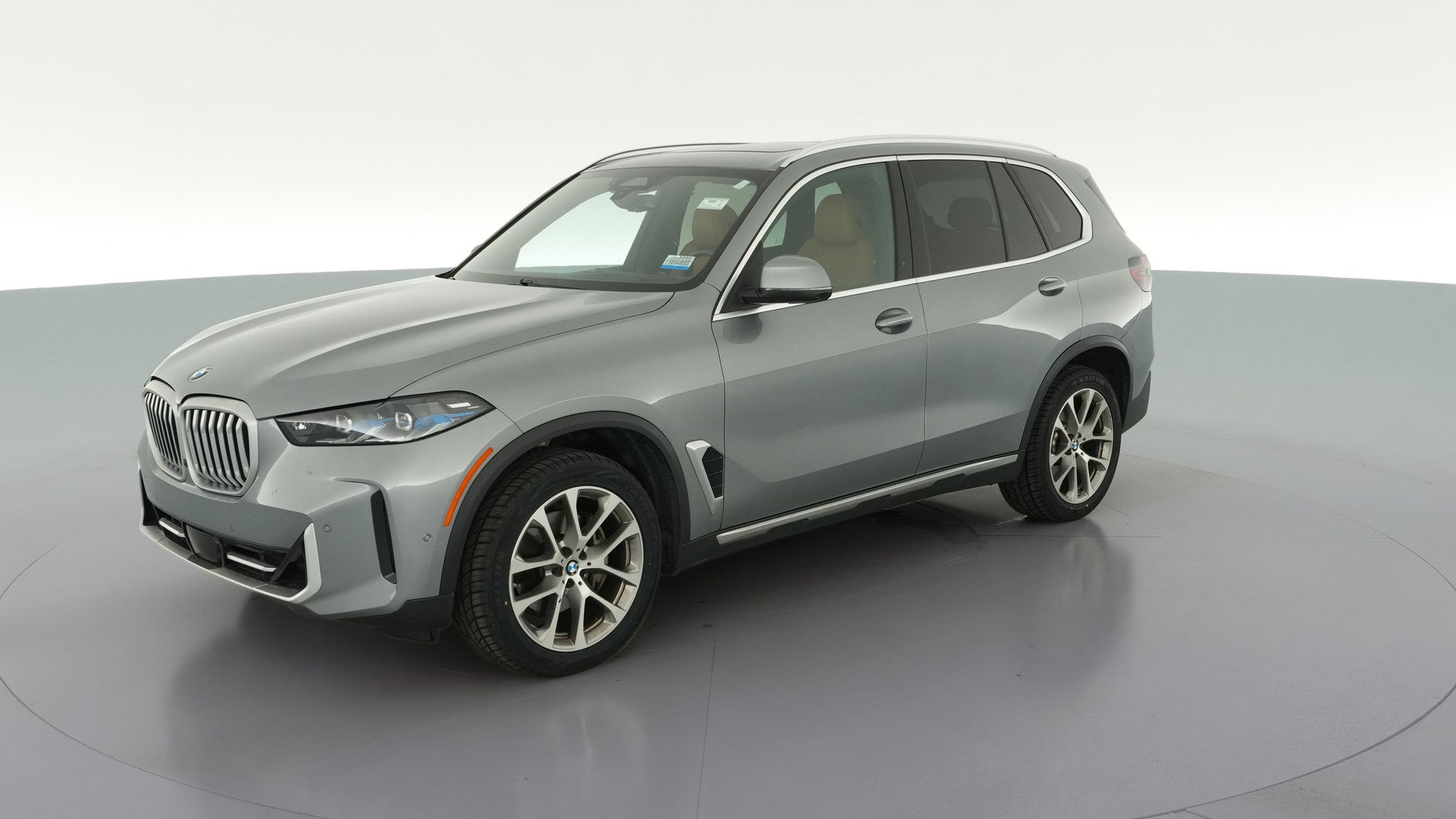 2024 BMW X5 vehicle photo