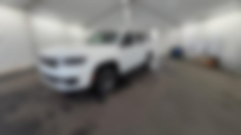 2023 Jeep Wagoneer L vehicle photo