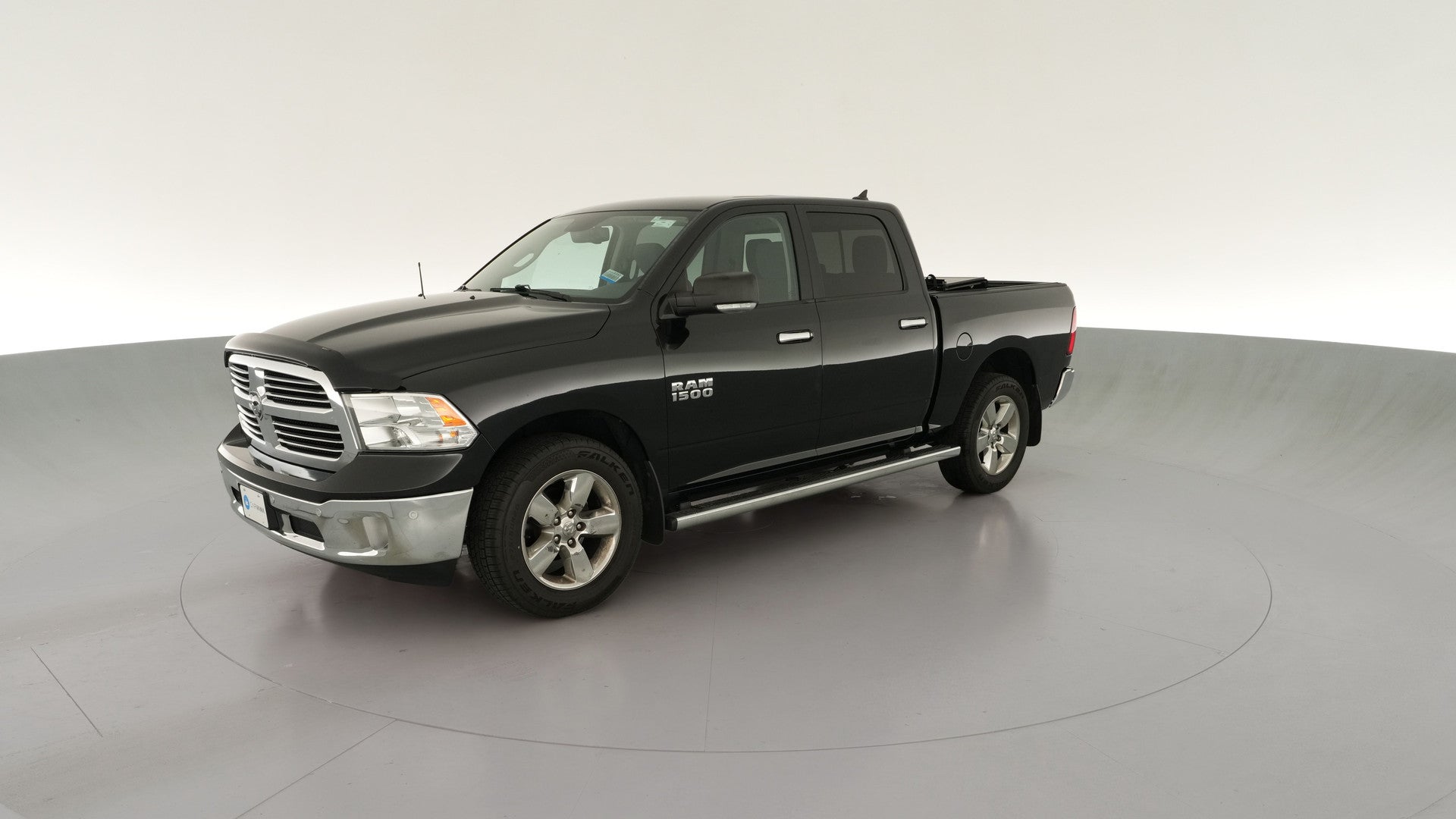 2016 Ram 1500 Crew Cab vehicle photo