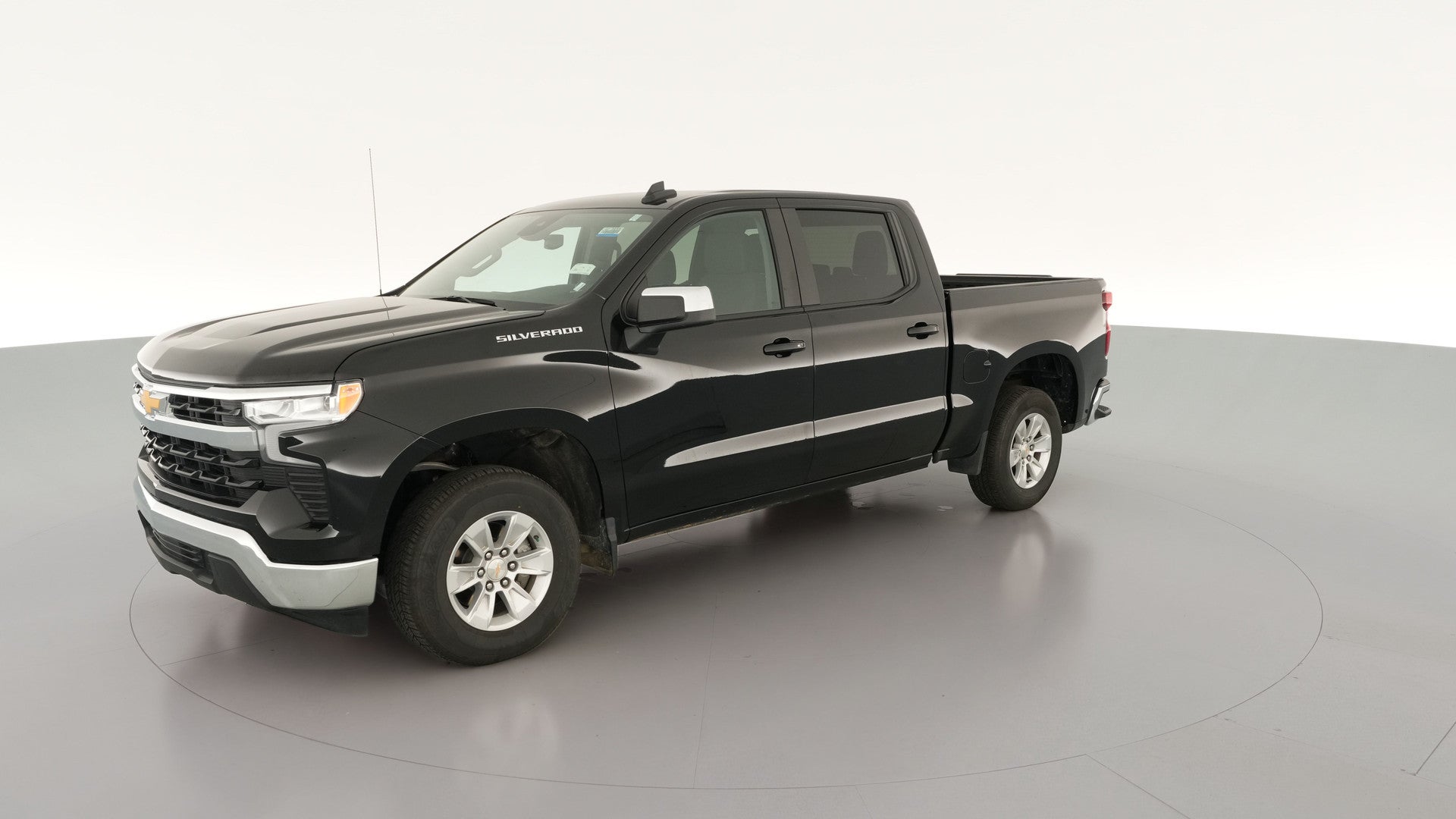 2025 Chevrolet Silverado 1500 Crew Cab vehicle photo