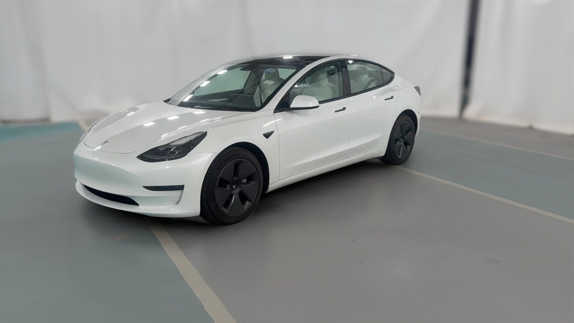 2023 Tesla Model 3 vehicle photo