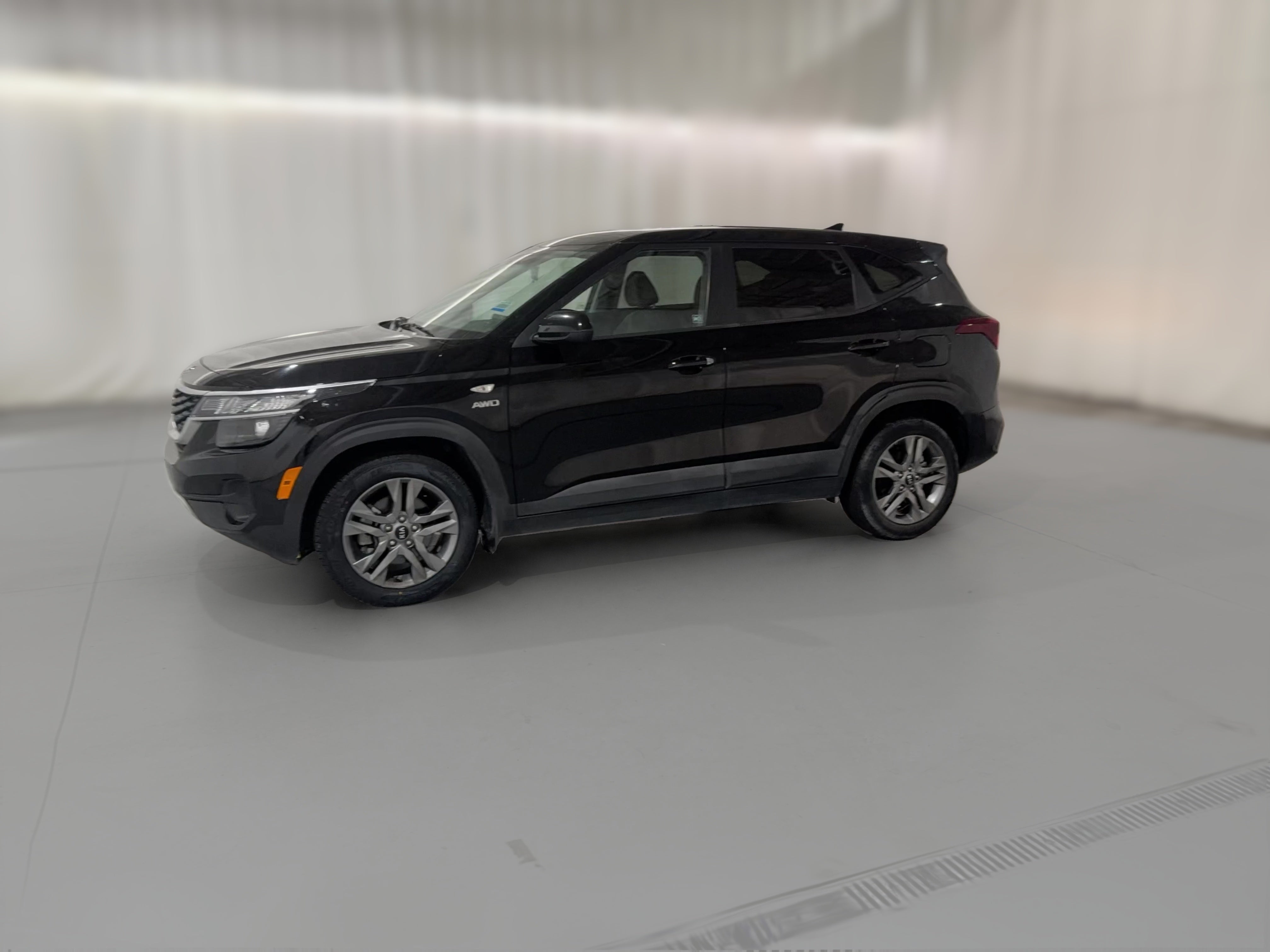 2021 Kia Seltos LX - Photo 22