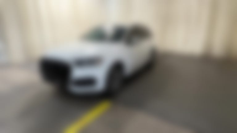 2023 Audi Q7 vehicle photo
