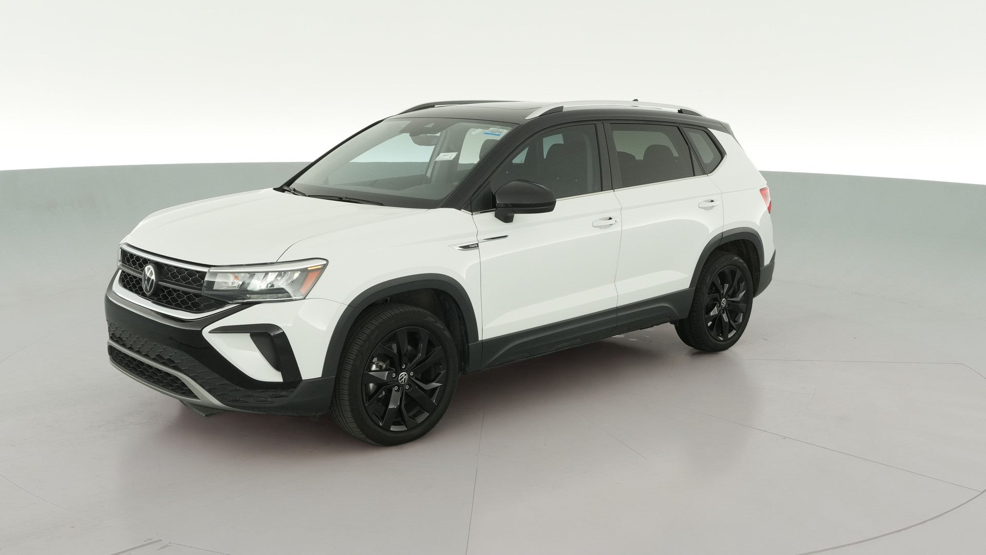 2024 Volkswagen Taos vehicle photo