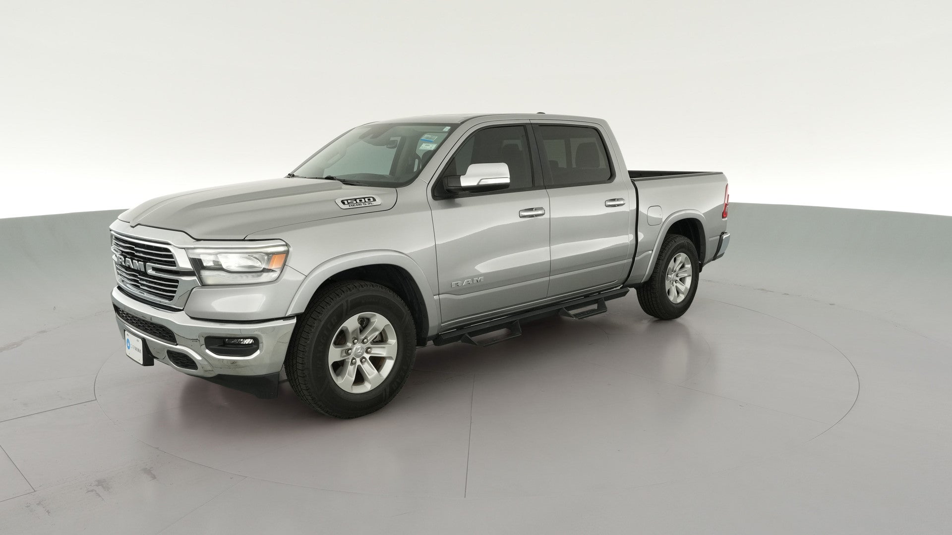 2022 Ram 1500 Crew Cab vehicle photo