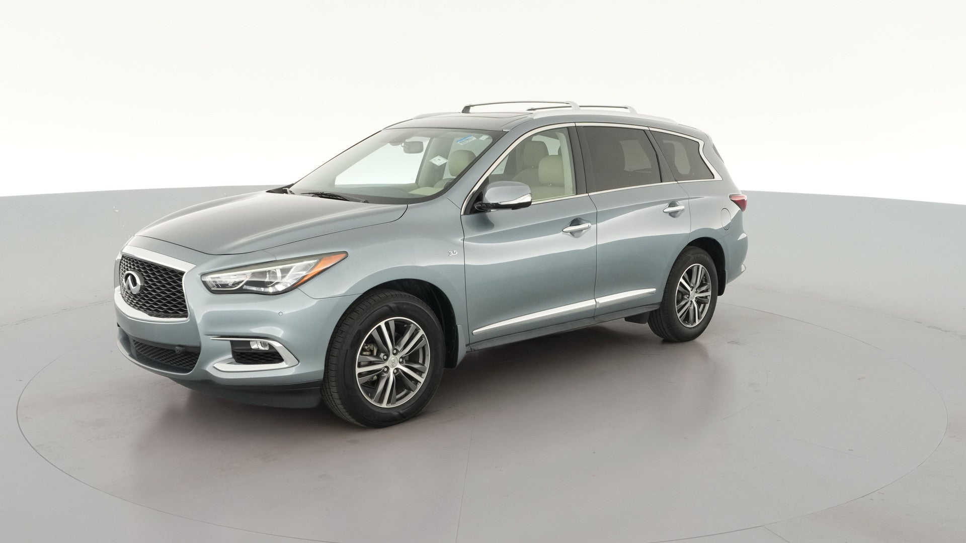 2018 INFINITI QX60 vehicle photo