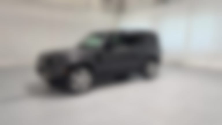 2021 Land Rover Defender 110 vehicle photo