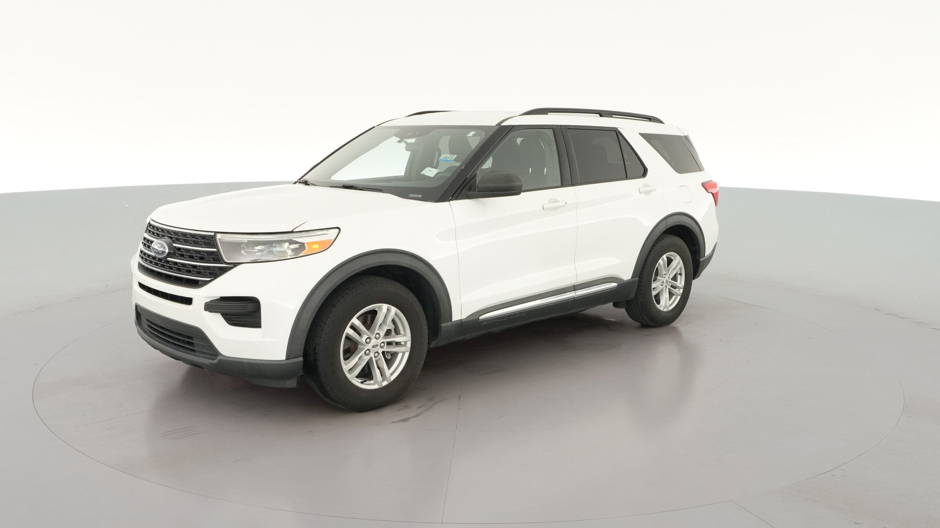 2020 Ford Explorer vehicle photo