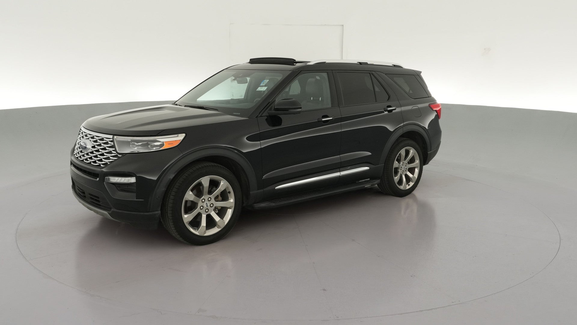 2020 Ford Explorer vehicle photo