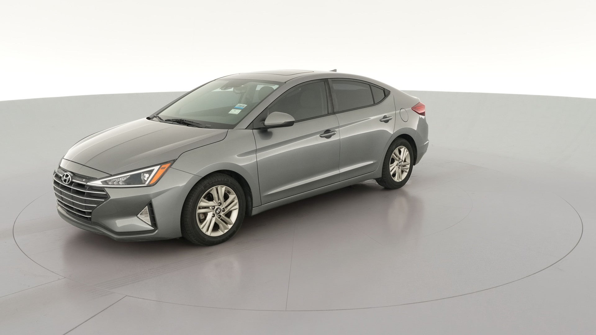 2019 Hyundai Elantra vehicle photo