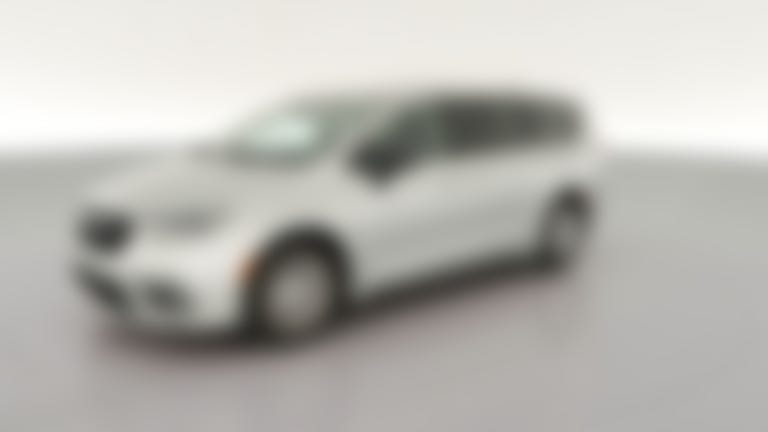 2024 Chrysler Pacifica vehicle photo
