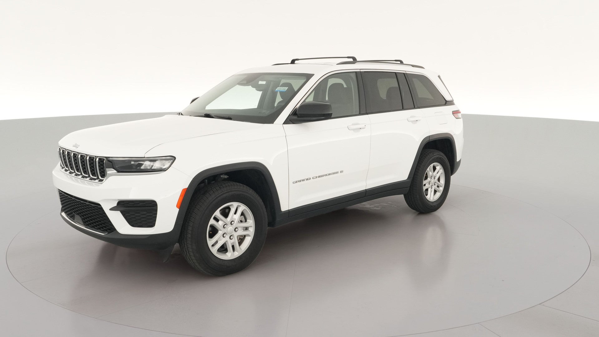 2023 Jeep Grand Cherokee vehicle photo