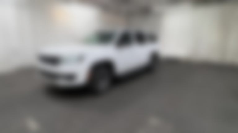 2023 Jeep Wagoneer L vehicle photo