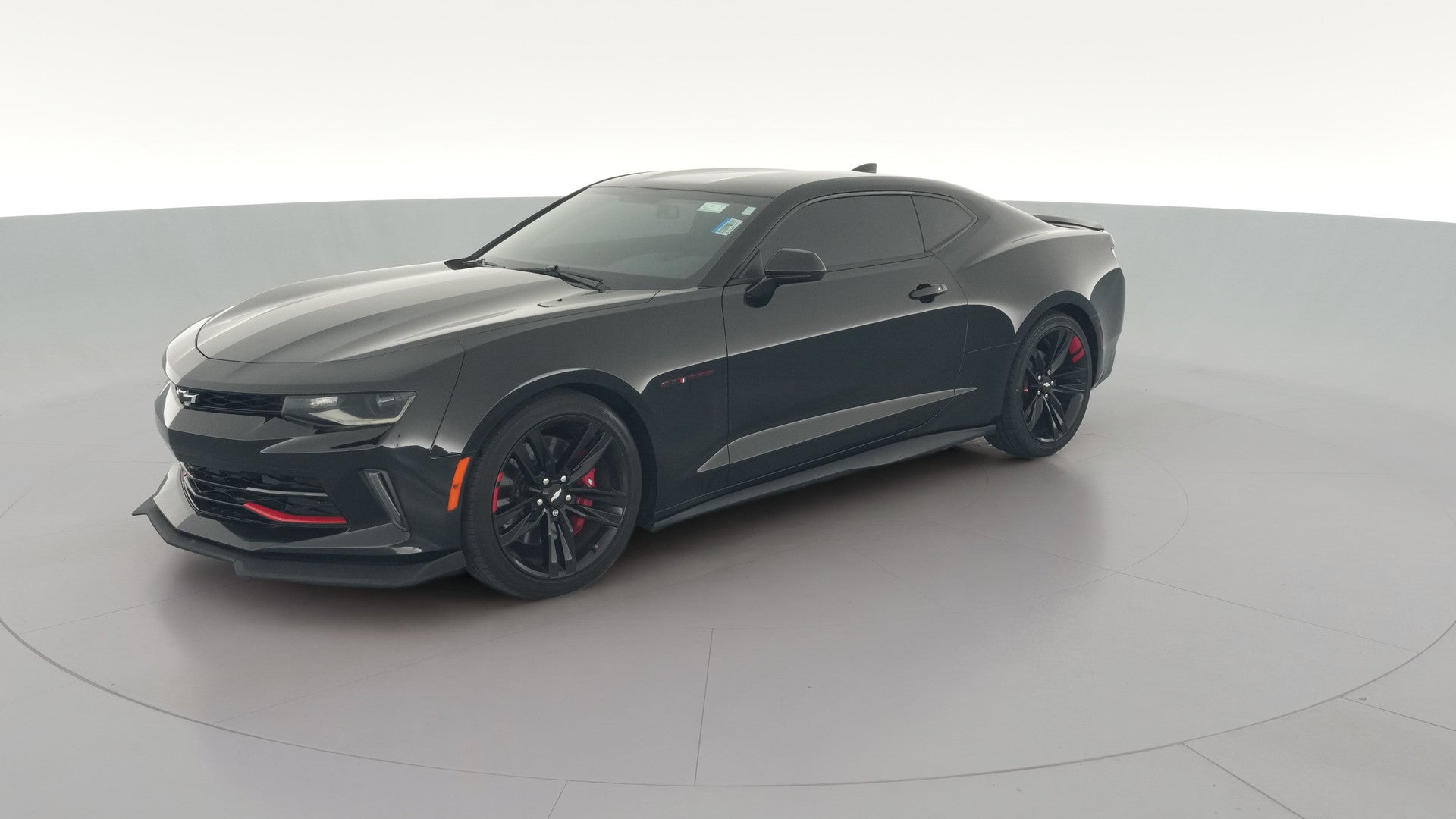 2018 Chevrolet Camaro vehicle photo