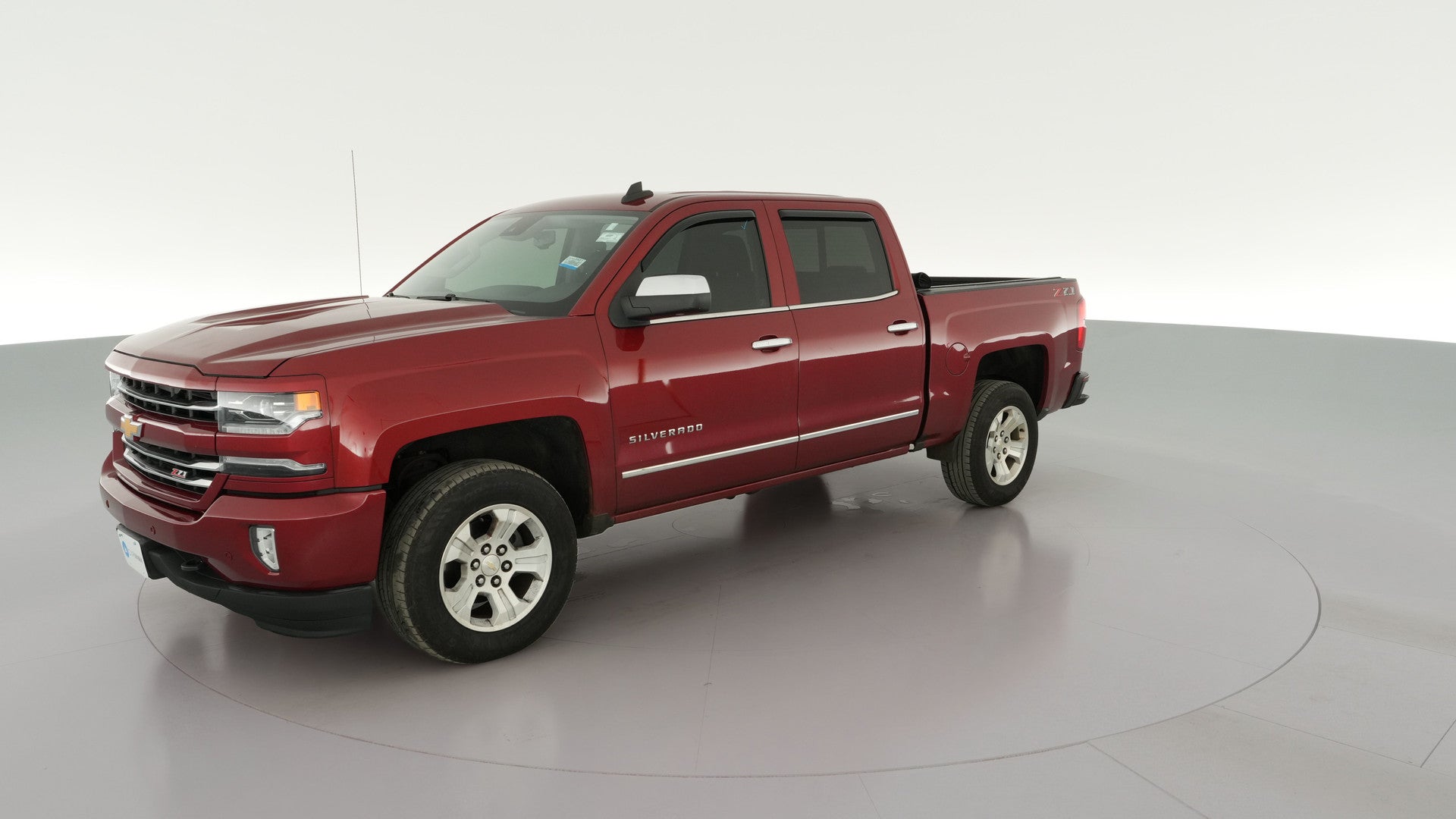 2018 Chevrolet Silverado 1500 Crew Cab vehicle photo