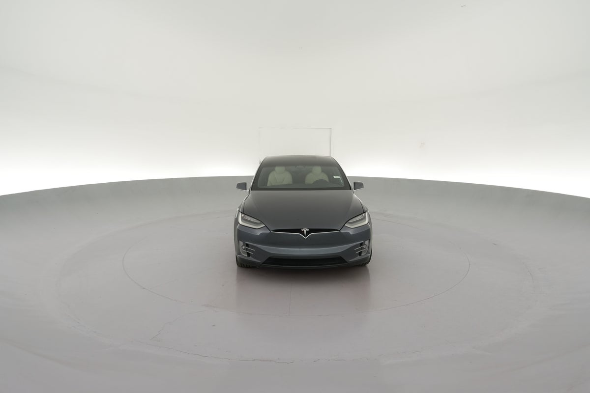 2020 Tesla Model X Long Range Plus in Midnight Silver Metallic — 360° view 1