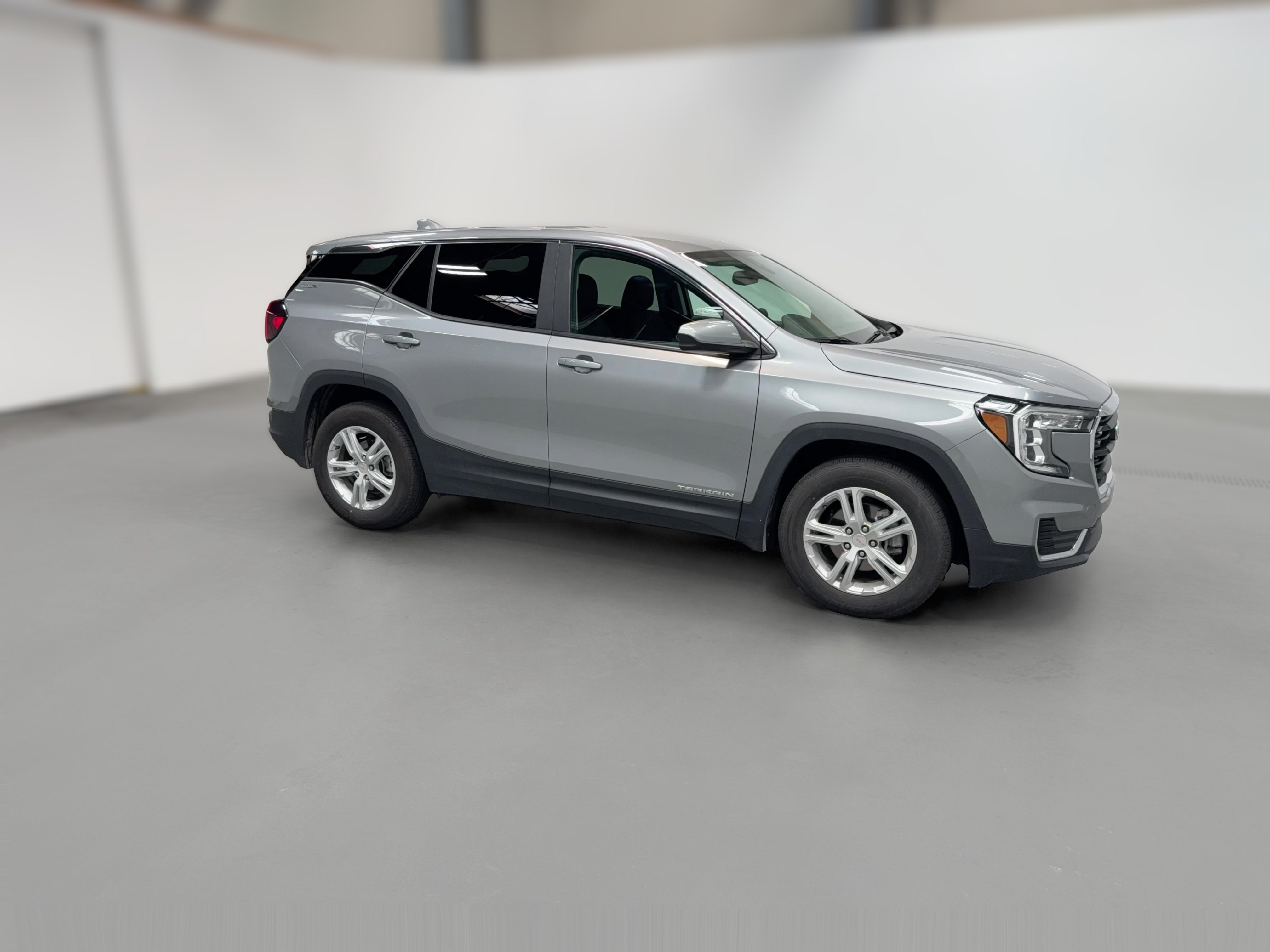 2024 GMC Terrain SLE - Photo 35