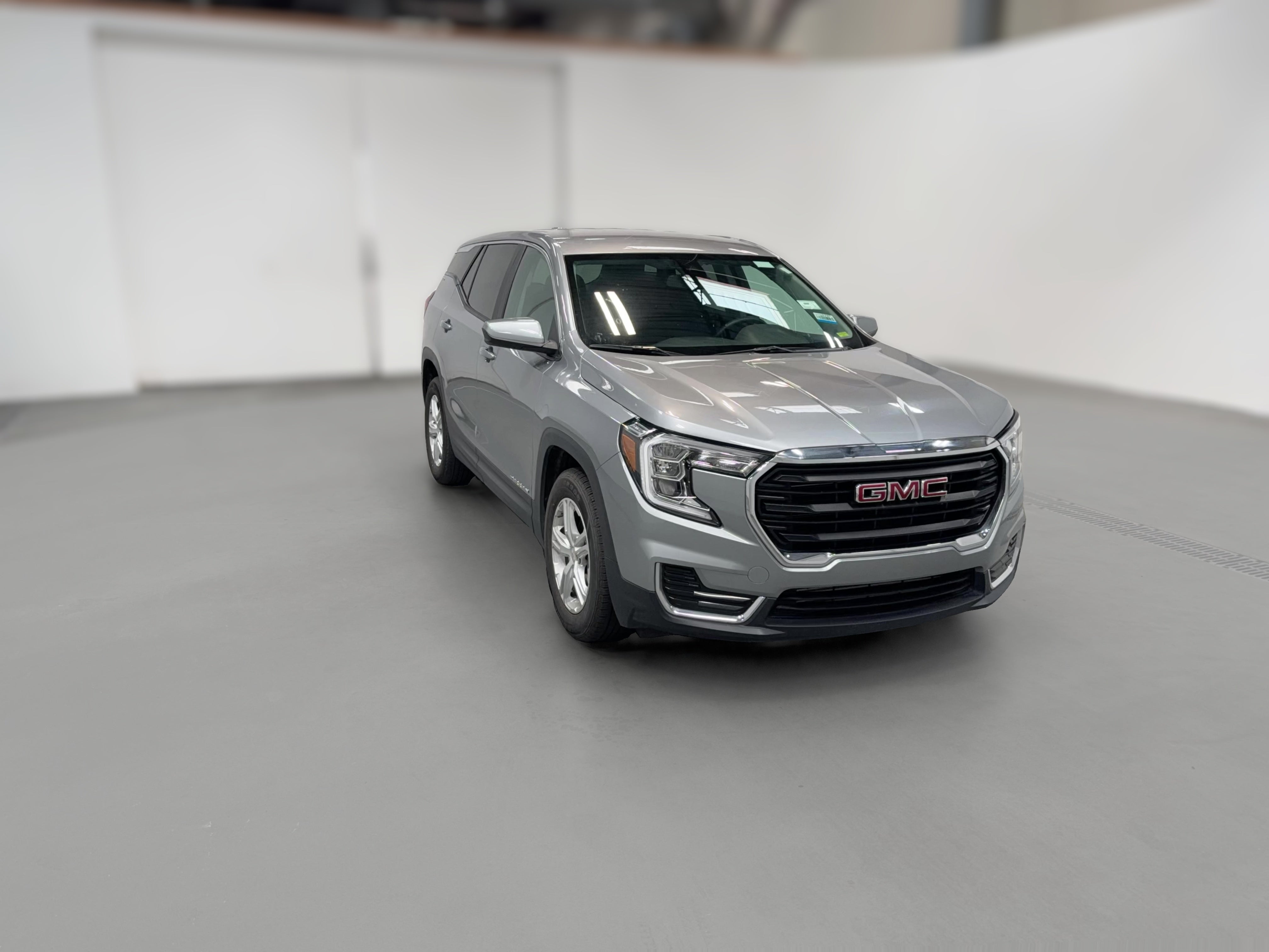 2024 GMC Terrain SLE - Photo 37