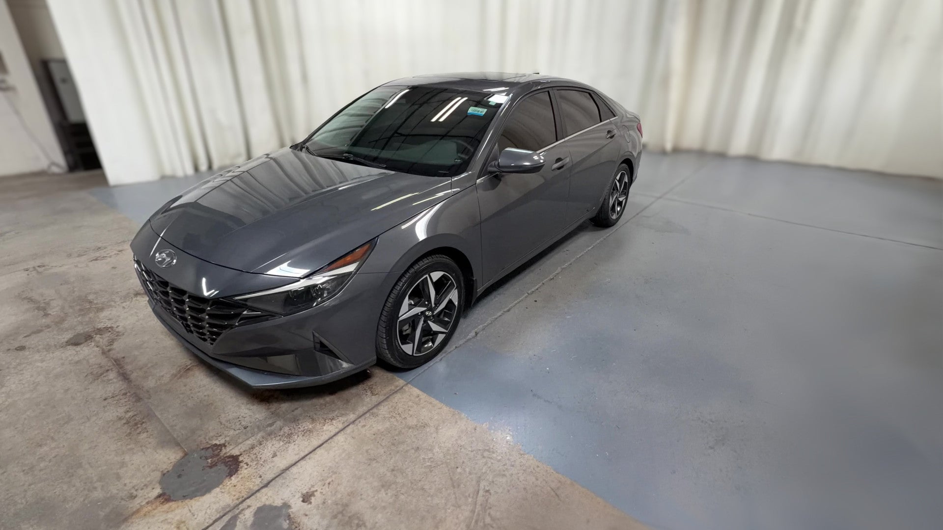 2023 Hyundai Elantra Hybrid vehicle photo