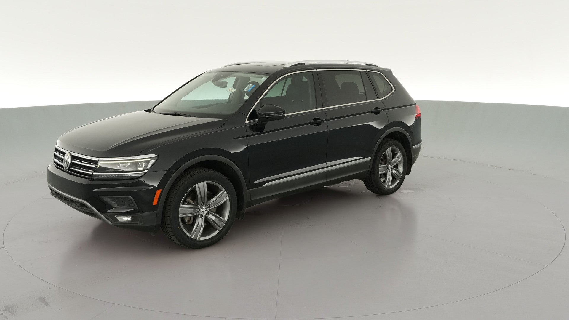 2019 Volkswagen Tiguan vehicle photo