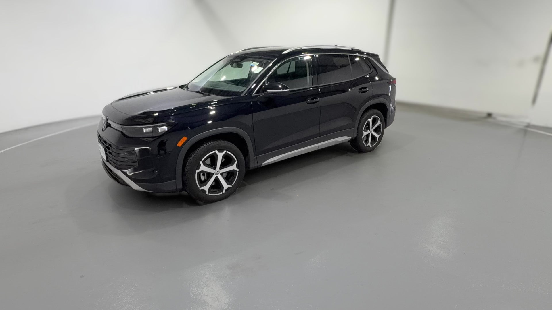 2026 Volkswagen Tiguan vehicle photo