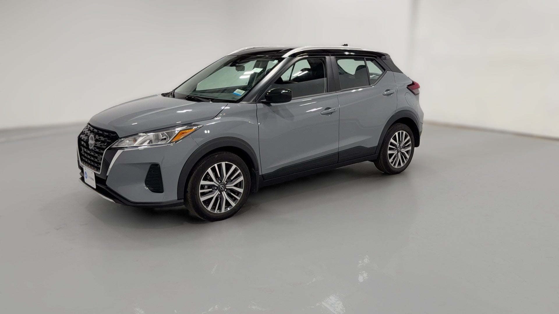 2023 Nissan Kicks vehicle photo