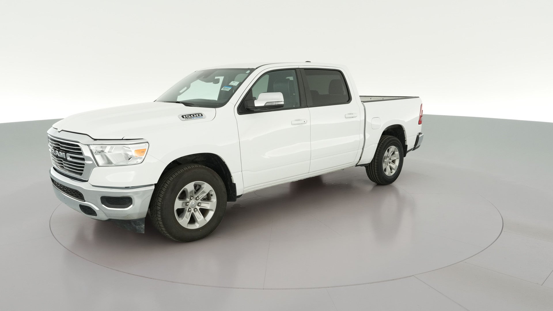 2024 Ram 1500 Crew Cab vehicle photo