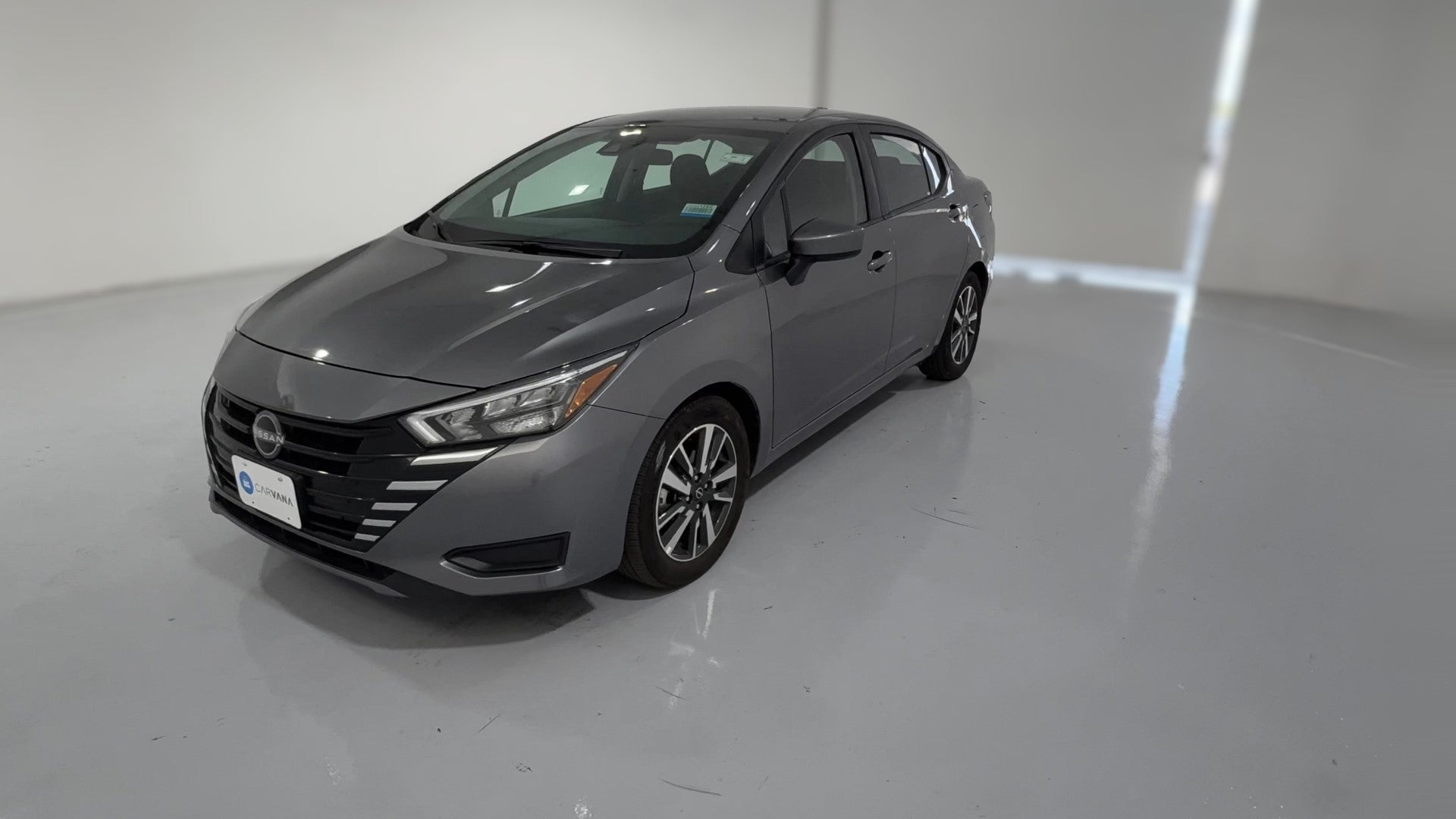 2025 Nissan Versa vehicle photo