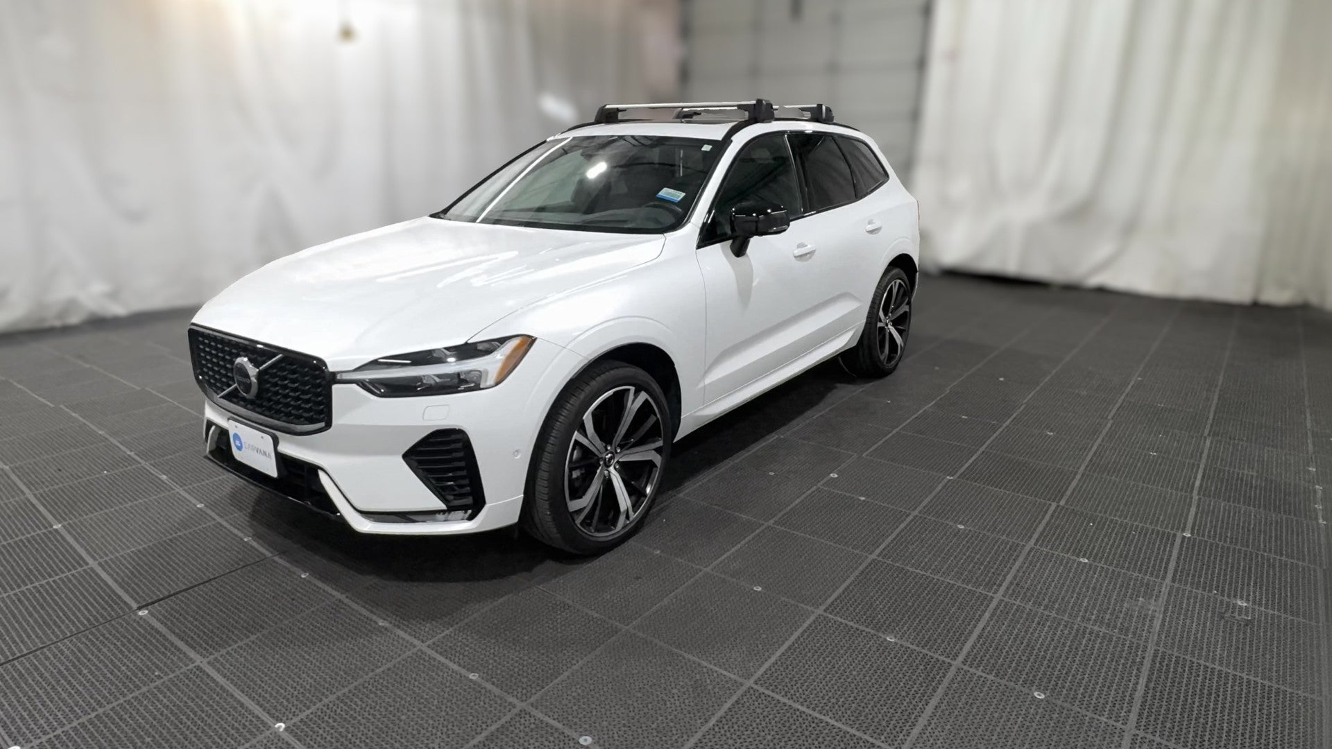 2022 Volvo XC60 vehicle photo