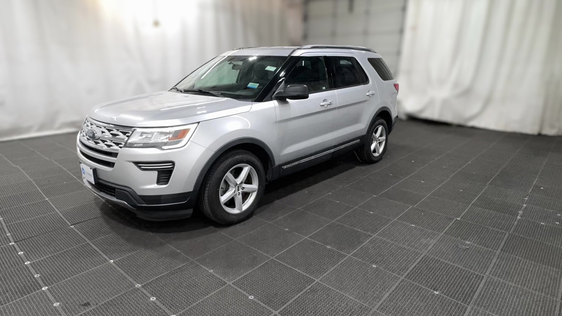 2018 Ford Explorer vehicle photo