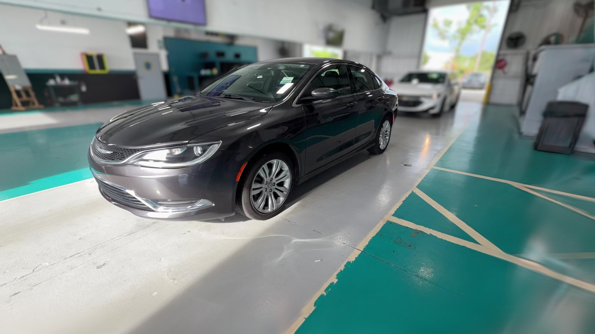2015 Chrysler 200 vehicle photo