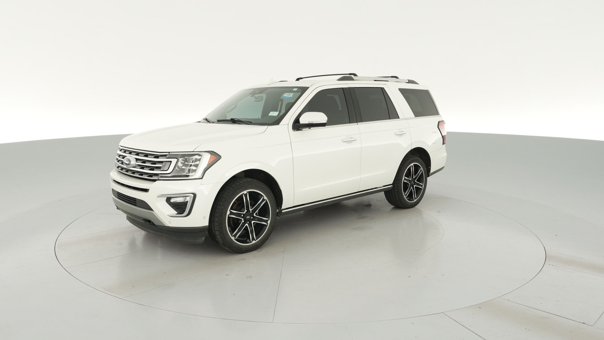 2021 Ford Expedition vehicle photo
