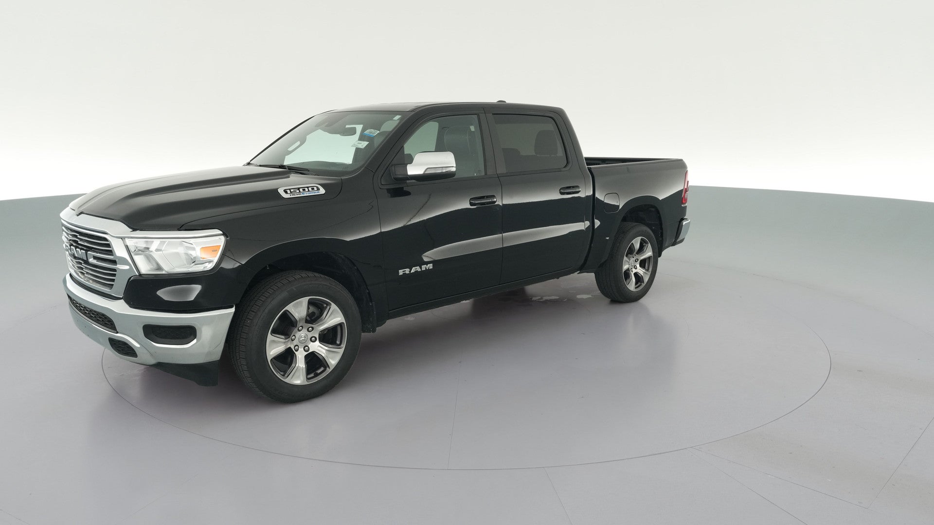 2024 Ram 1500 Crew Cab vehicle photo