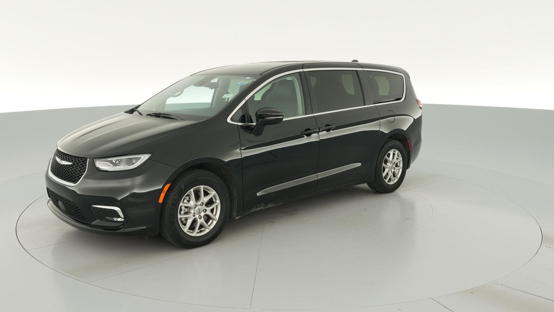 2024 Chrysler Pacifica vehicle photo