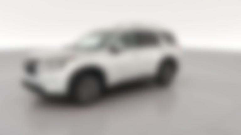 2024 Nissan Pathfinder vehicle photo