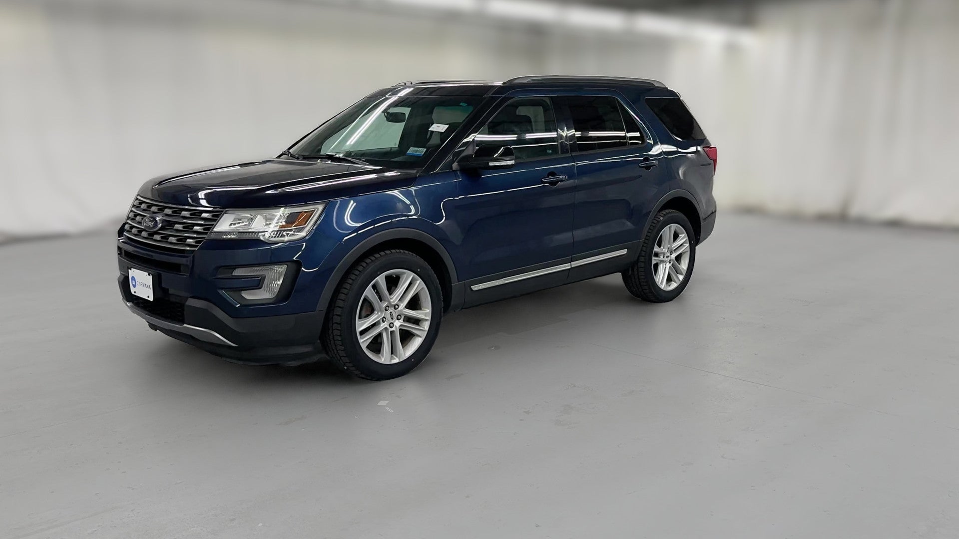 2016 Ford Explorer vehicle photo