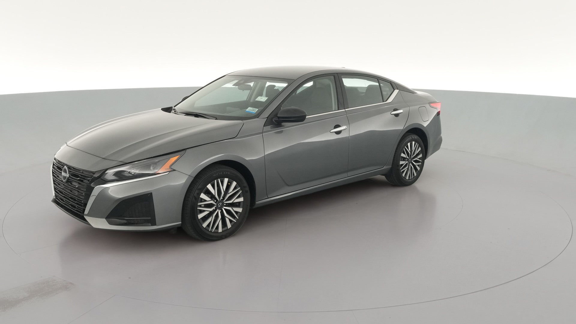 2024 Nissan Altima vehicle photo