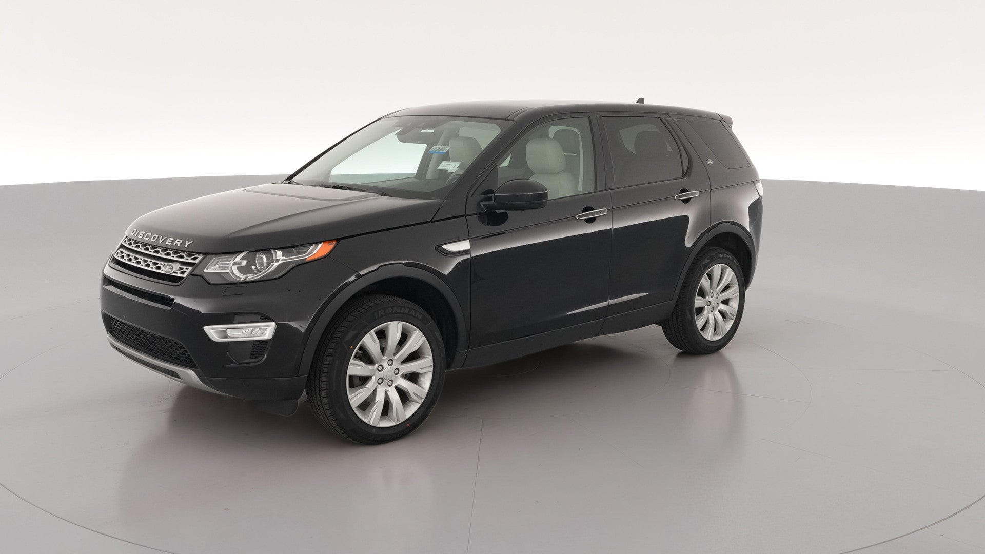 2016 Land Rover Discovery Sport vehicle photo