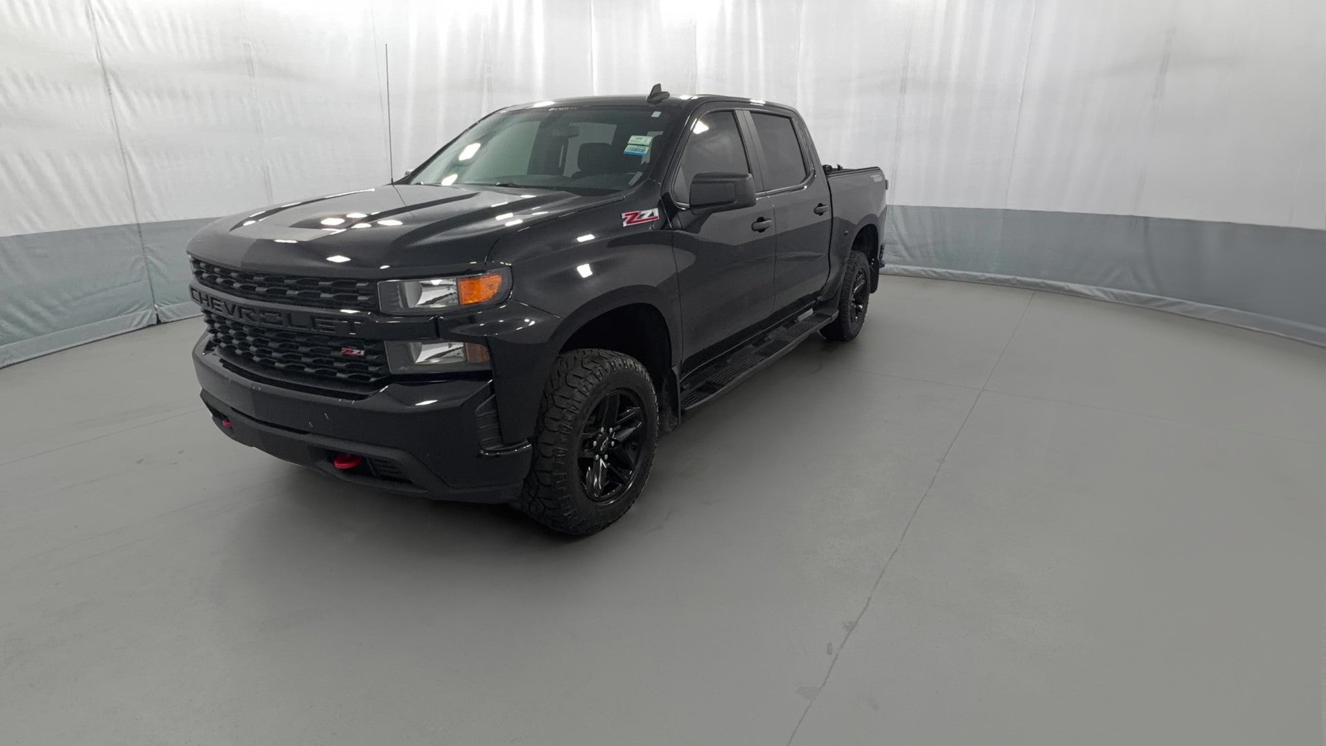 2021 Chevrolet Silverado 1500 Crew Cab vehicle photo