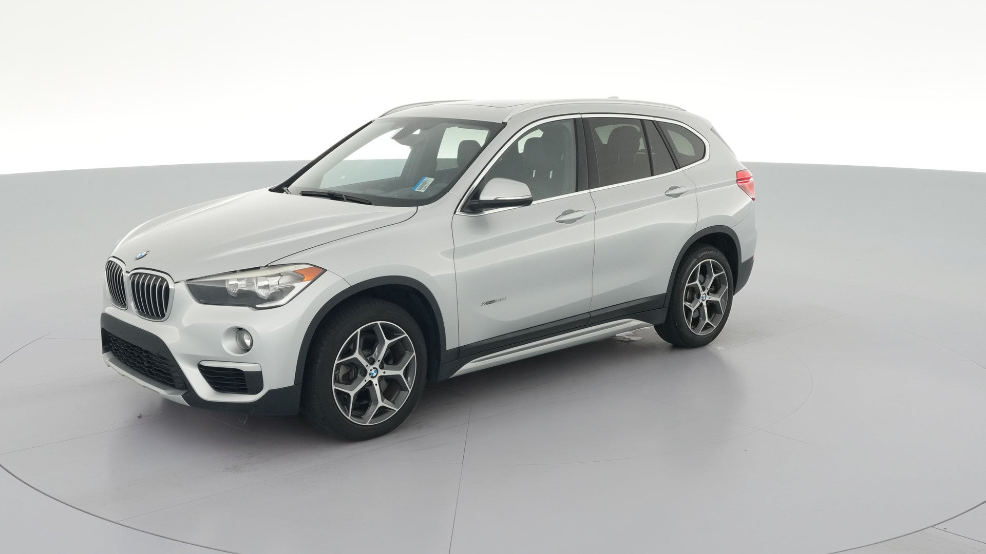 2018 BMW X1 vehicle photo