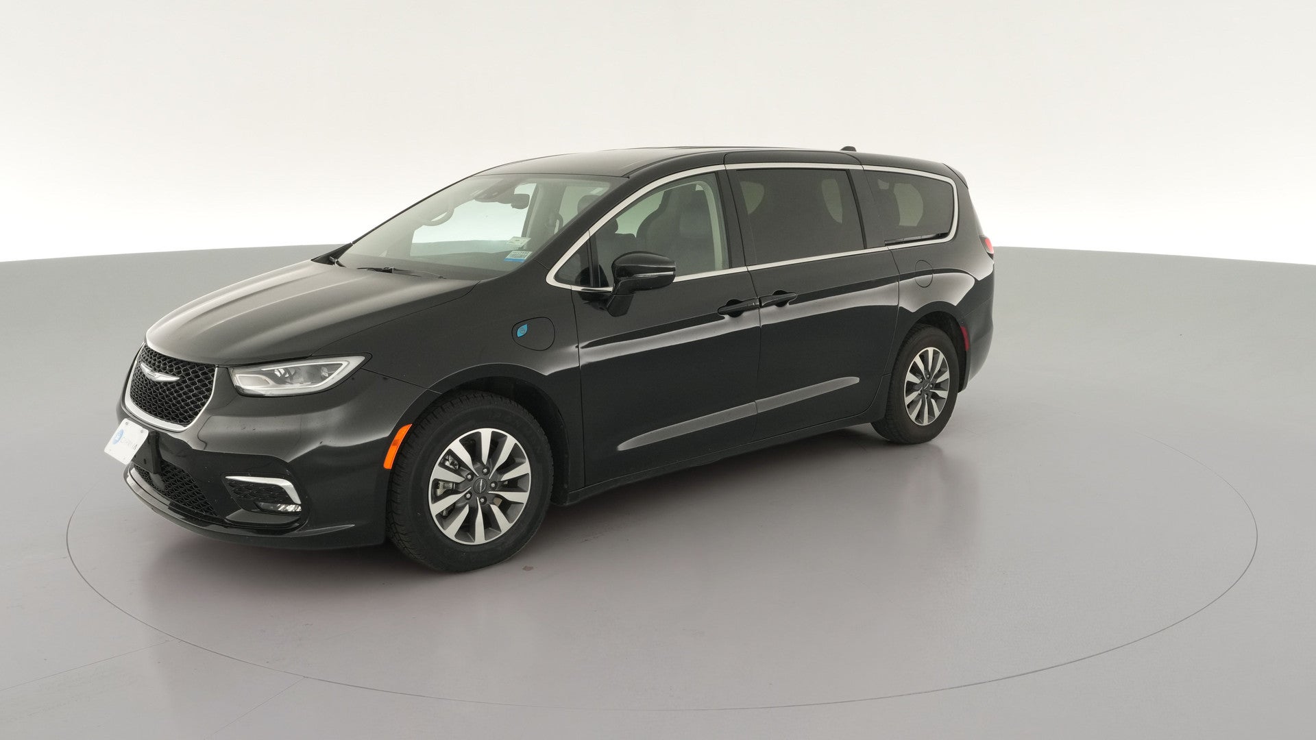 2024 Chrysler Pacifica Hybrid vehicle photo