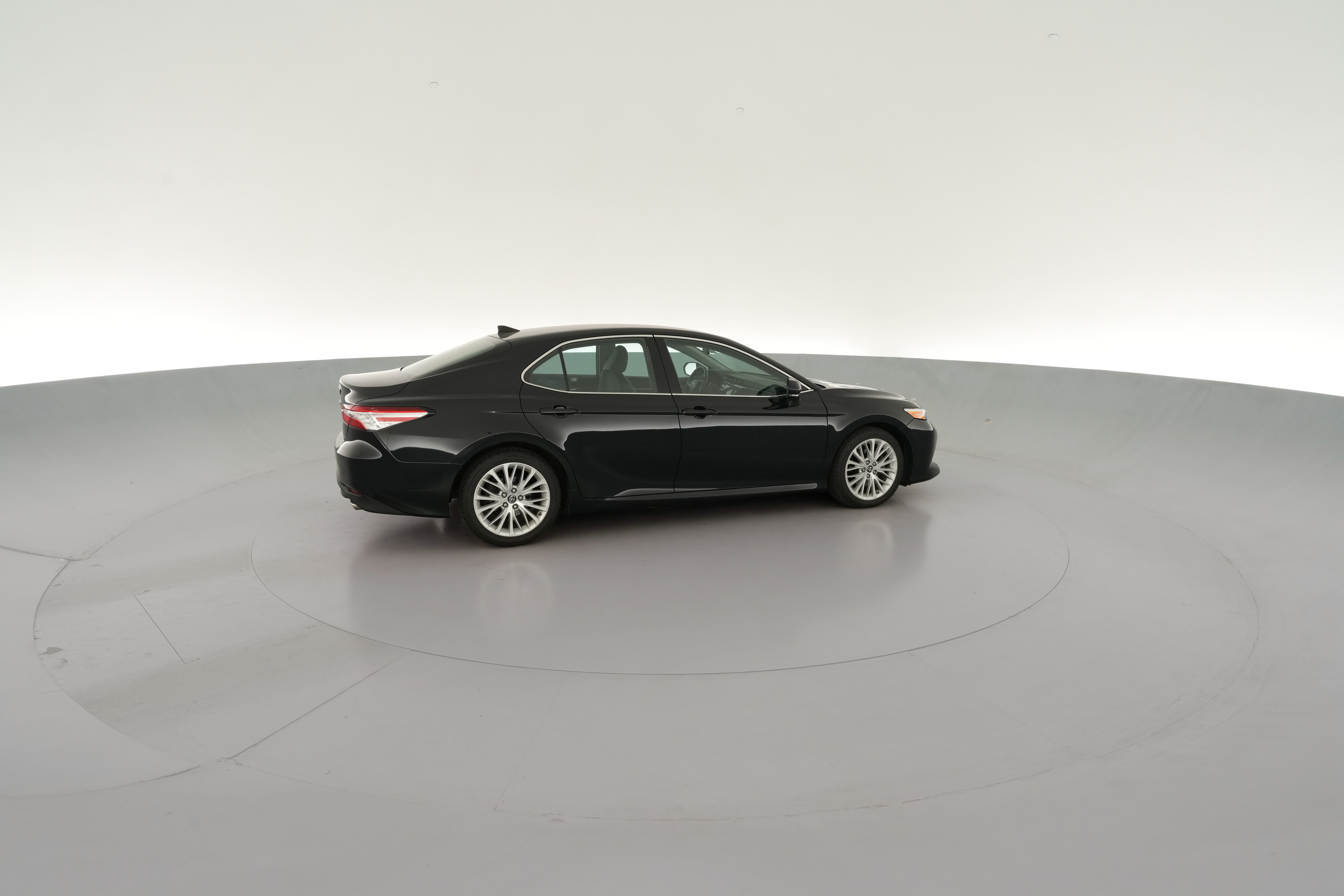2019 Toyota Camry XLE - Photo 36