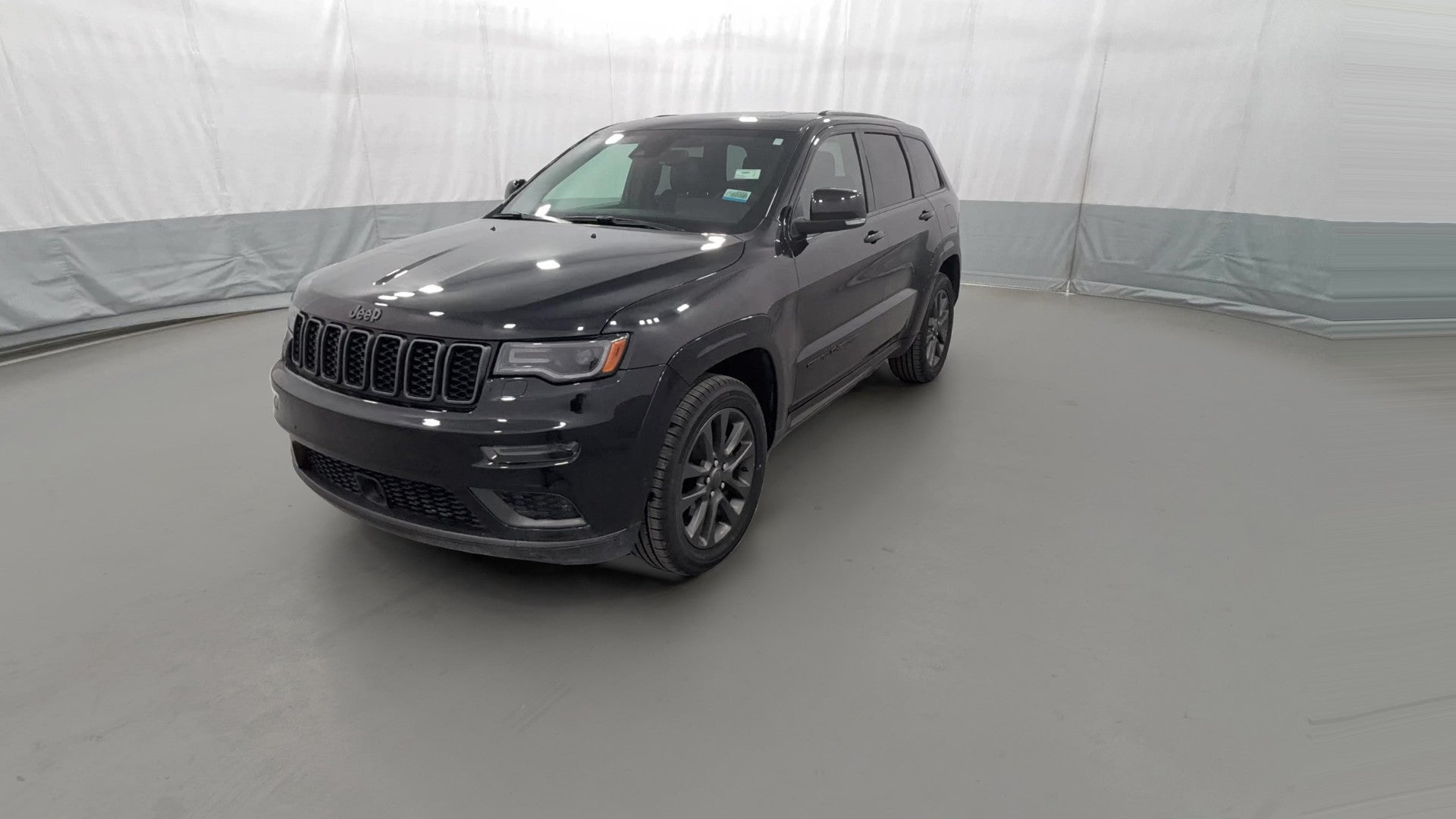 2019 Jeep Grand Cherokee vehicle photo