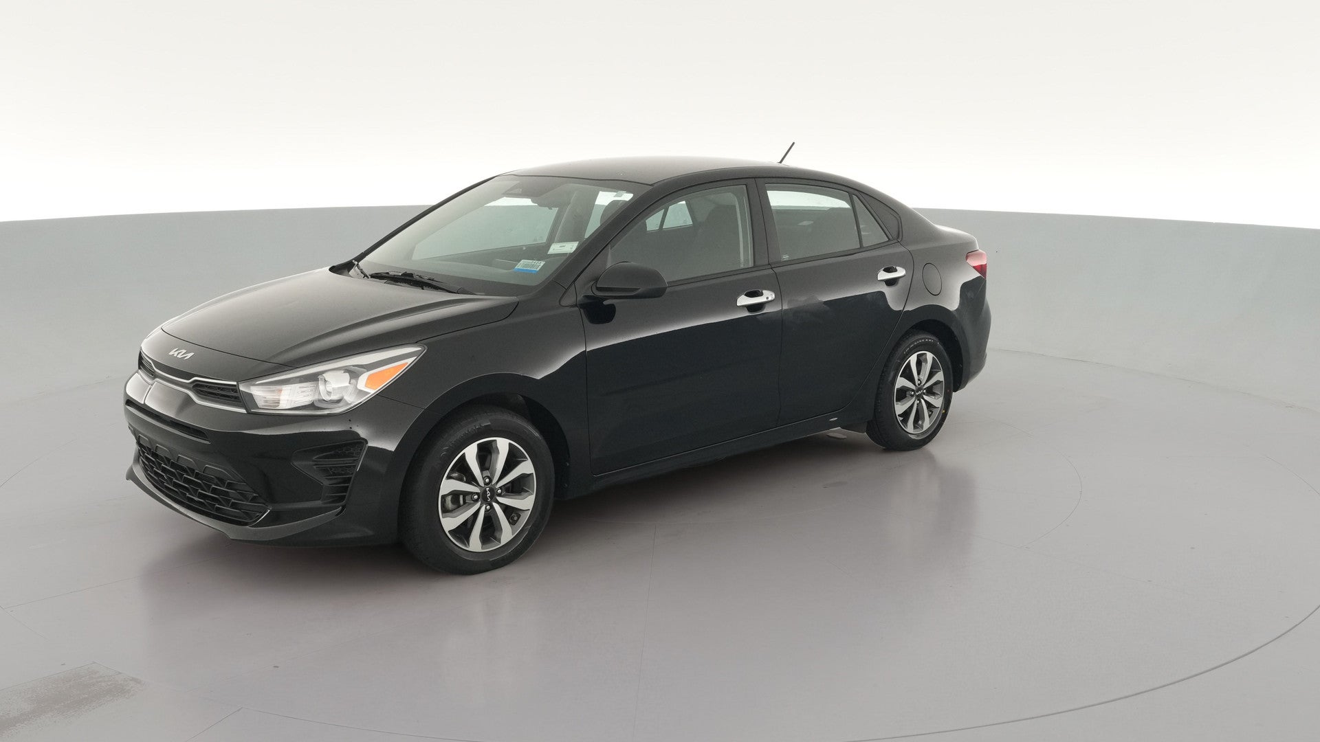 2022 Kia Rio vehicle photo